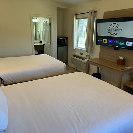 Mountain Ridge Cabins & Lodging Between Bryce And Zion National Park Hatch Exteriör bild