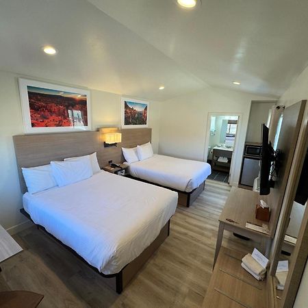 Mountain Ridge Cabins & Lodging Between Bryce And Zion National Park Hatch Exteriör bild